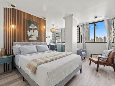 134 Kapahulu Ave #906, Honolulu, HI, 96815