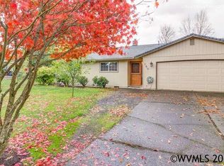 180 Canemah Rd, Oregon City, OR 97045