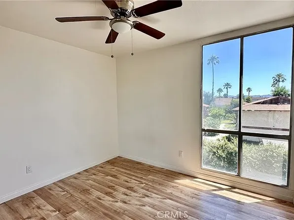 8601 International Ave Unit 219, Canoga Park, CA 91304