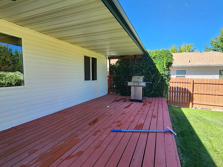1017 Home Ct — Photo 15