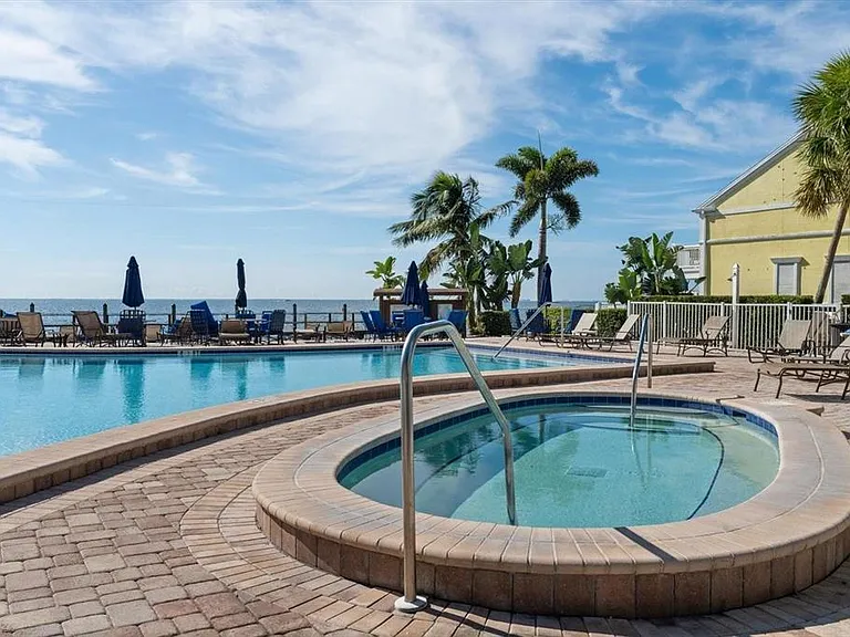 5110 Coquina Key Dr SE #C — Photo 29
