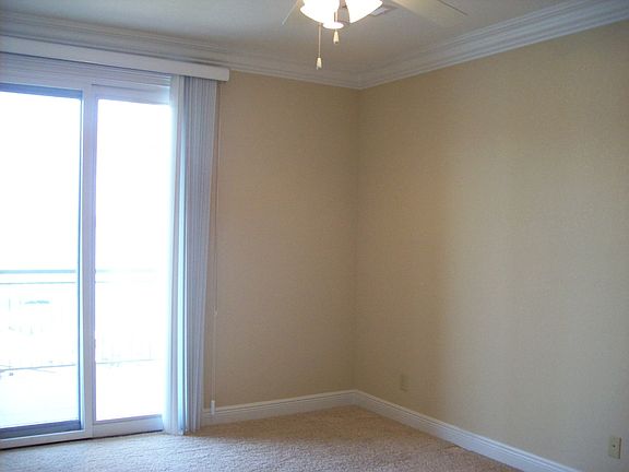 5th image of The Pointe At Sunset Point Unit 205