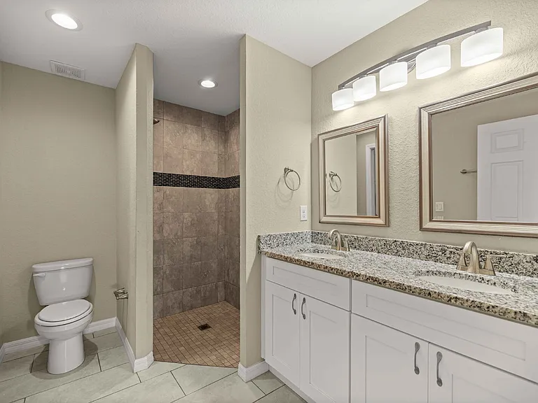 2598 SW 147th Pl — Photo 12