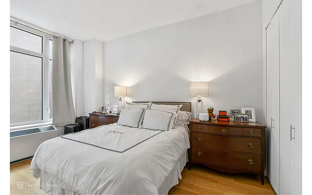 Sold by Douglas Elliman | media 4