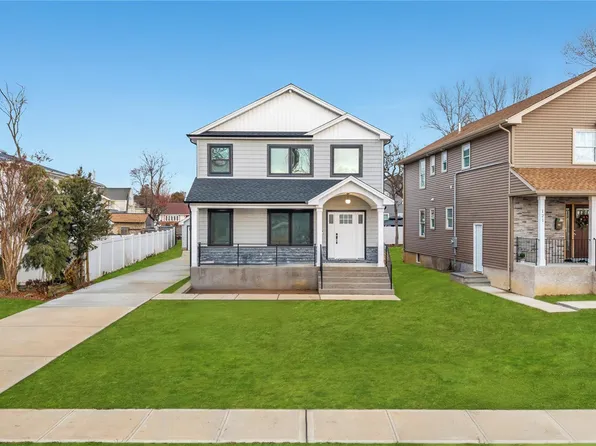 119 E Fulton Avenue, Roosevelt, NY 11575
