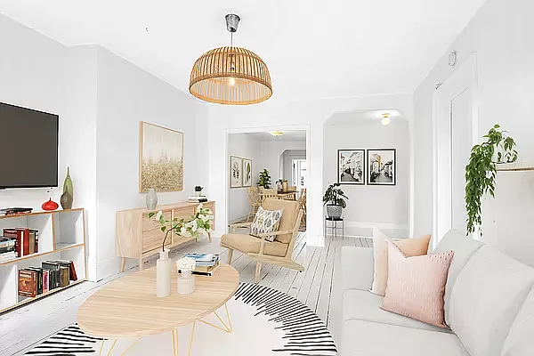 Rented by Compass | media 9