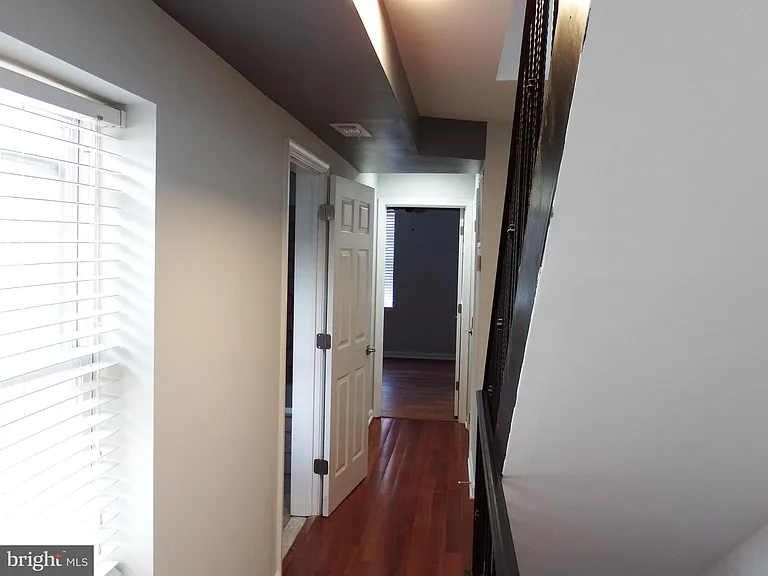 924 S Robinson St — Photo 11