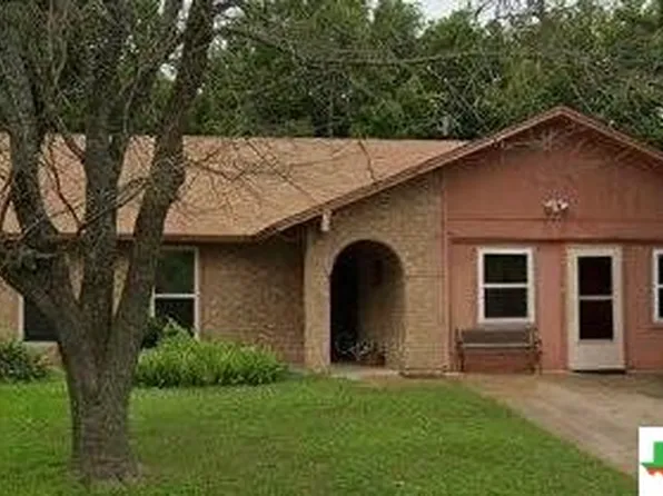 910 Yorktown Dr, Temple, TX 76504