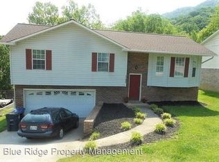1129 Chippendale Rd, Kingsport, TN 37660
