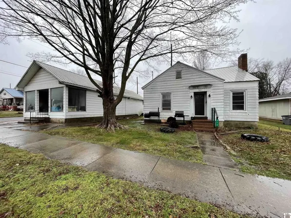917 S 9th St #919, Mayfield, KY 42066