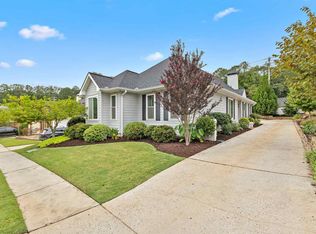 150 Woodgate Dr, Fayetteville, GA 30214