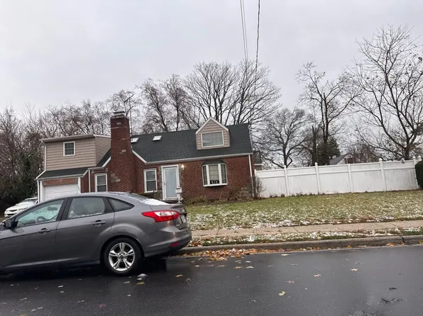 865 Southern Pkwy, Uniondale, NY 11553