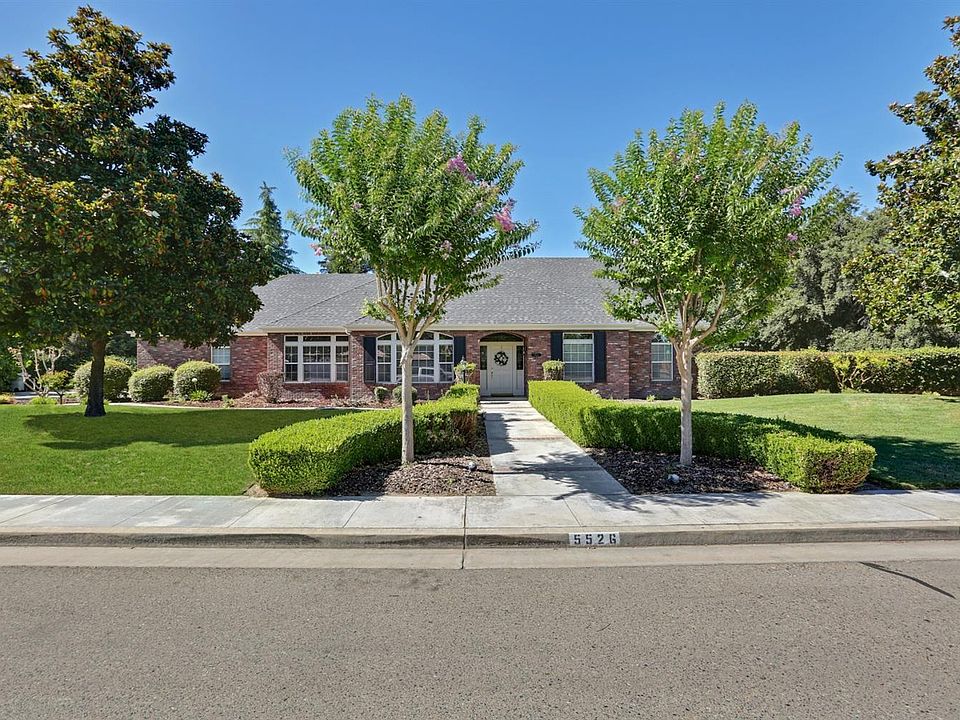 1st image of 5526 W Nicholas Avenue