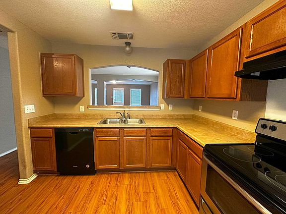 5th image of 5741 Watercress Dr