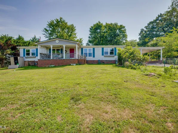 353 Center Dr, Blountville, TN 37617