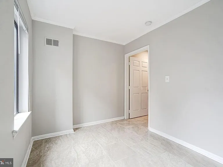1077 Paper Mill Ct NW — Photo 15