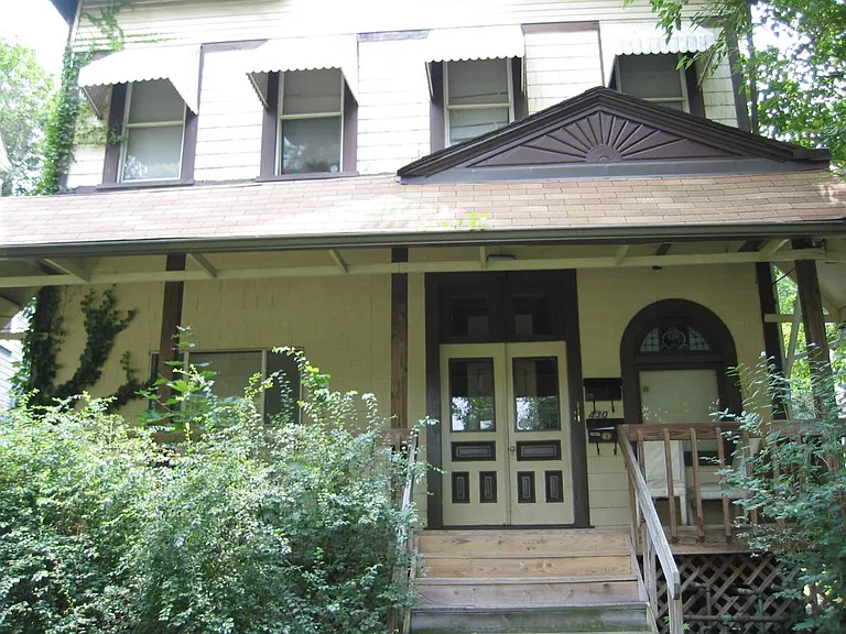430 Ella St #1 — Photo 3