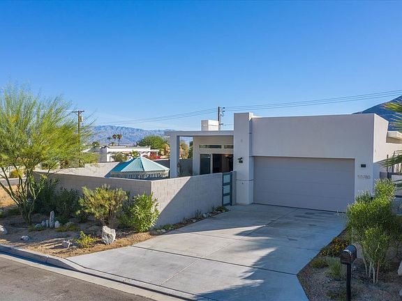 3rd image of 53780 Avenida Cortez