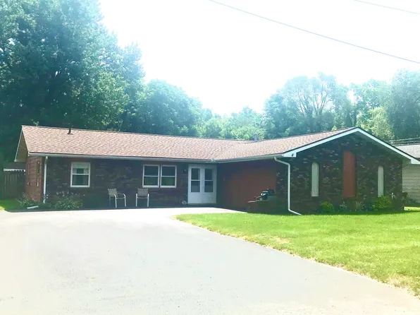 803 Avenue D, Rock Falls, IL 61071