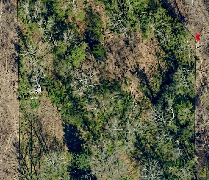 1st image of 6th St