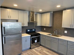 1390 Clemson Way, Riverside, CA 92507