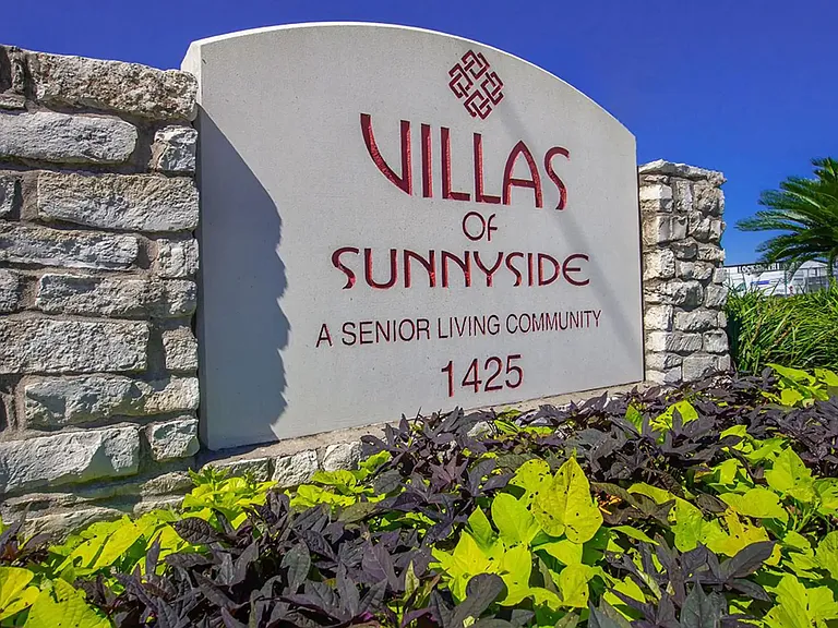 Villas Of Sunnyside — Photo 3