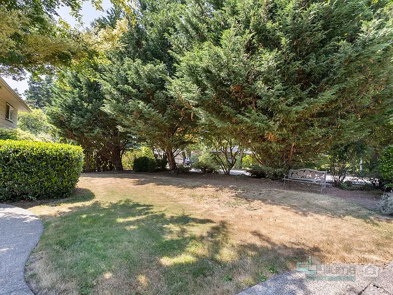 9610 SW Washington Pl — Photo 4
