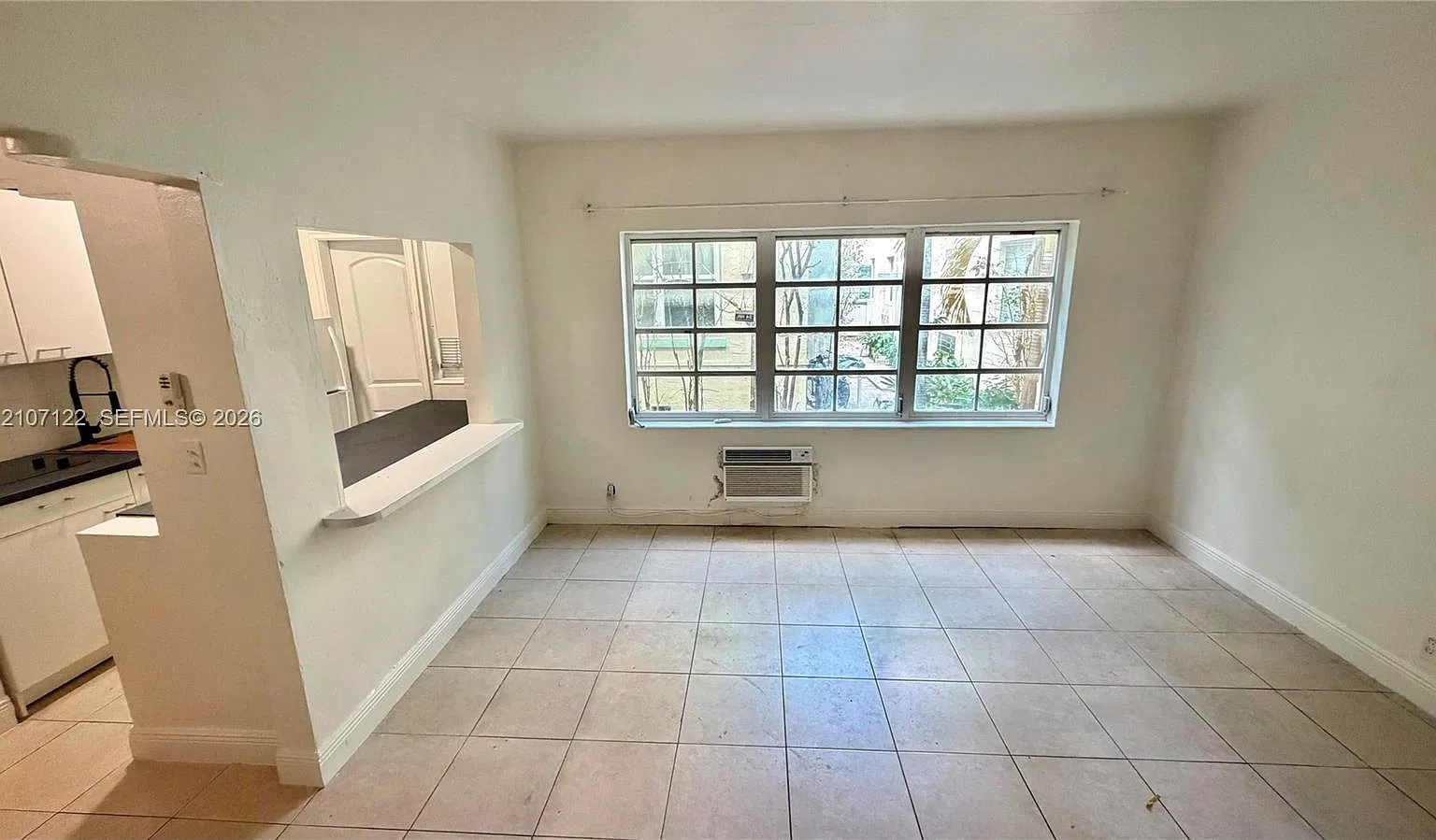 El Vicentin Condo — Photo 1