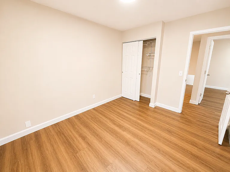 106 Lake Point Dr — Photo 15
