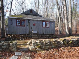 42 N Cottage Rd, Holland, MA 01521