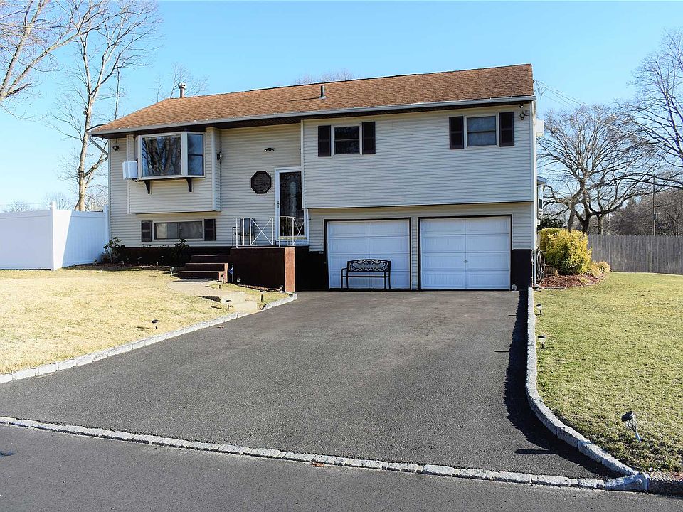 1st image of 3 Tilden Ave