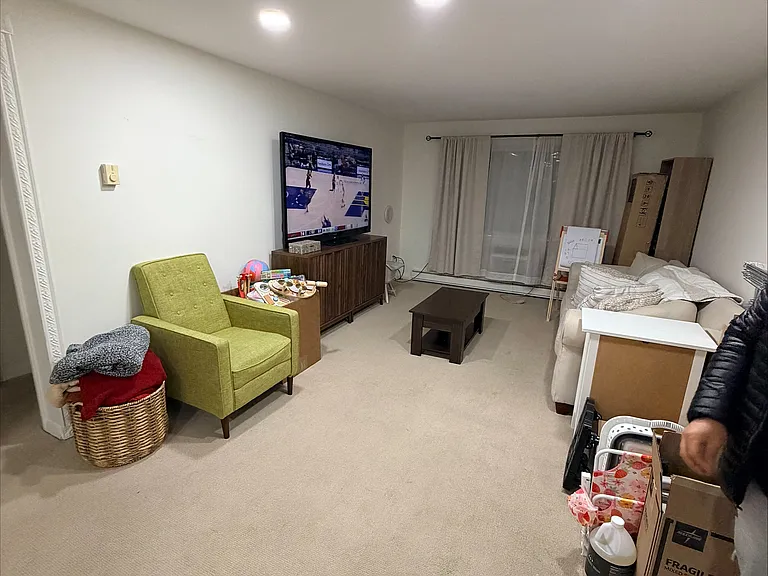74 Beach St #1-6 — Photo 5