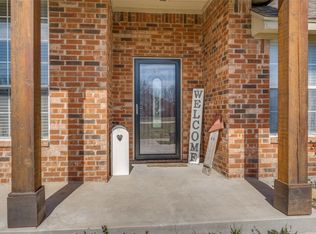 11400 Hill Country Cir, Ponder, TX 76259