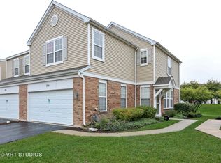 596 Springbrook Trl N, Oswego, IL 60543