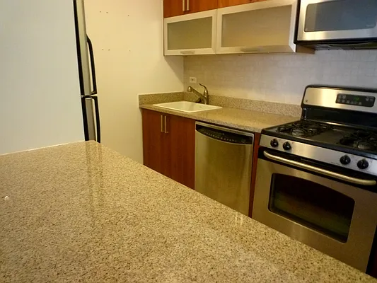 Rented by Stonehenge NYC LLC | media 14