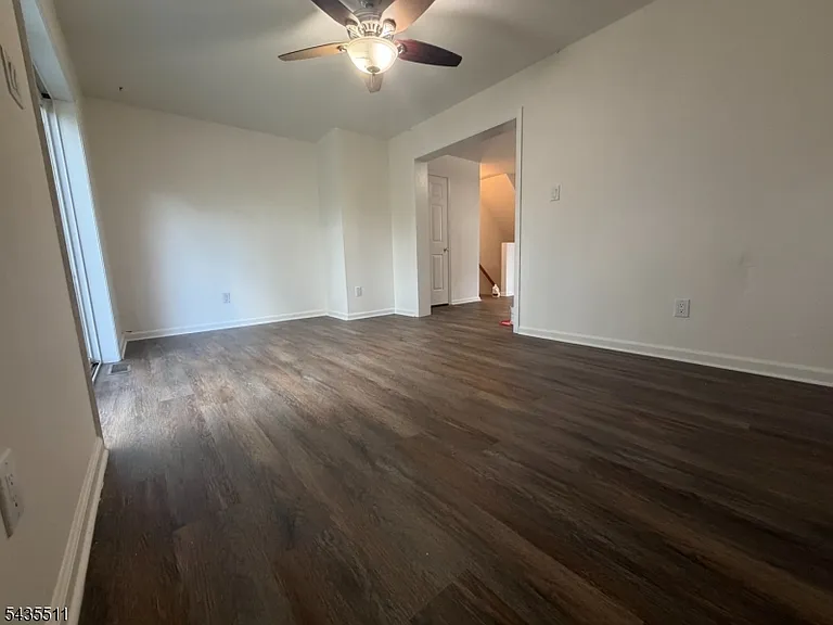 596 Harrison Ave #3 — Photo 5