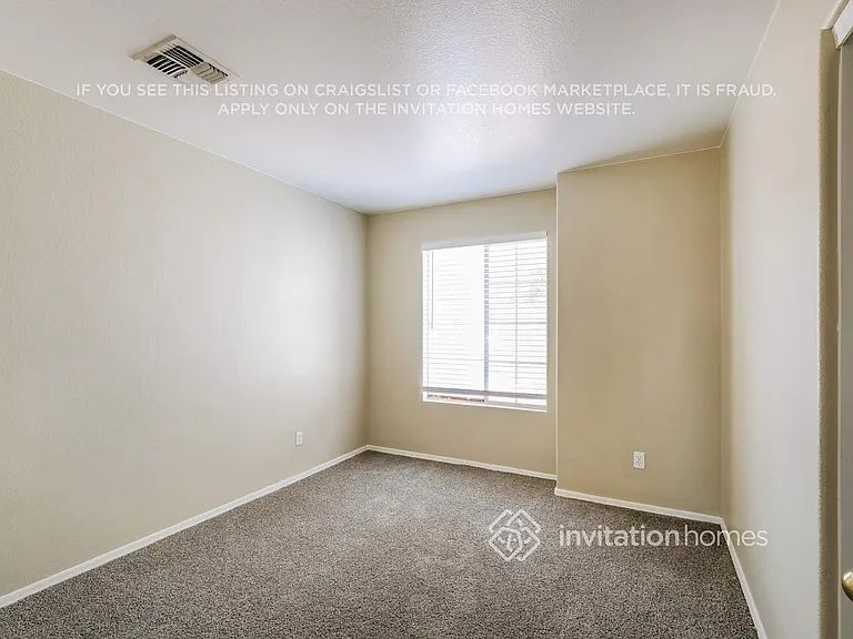2703 N 87th Ave — Photo 14