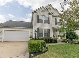 5056 Lake Point Ct, Stow, OH