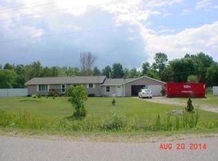 4892 Whitefeather Rd, Rhodes, MI 48652
