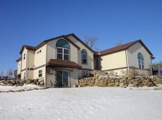 W3148 Buffalo Hills Rd, Pardeeville, WI 53954