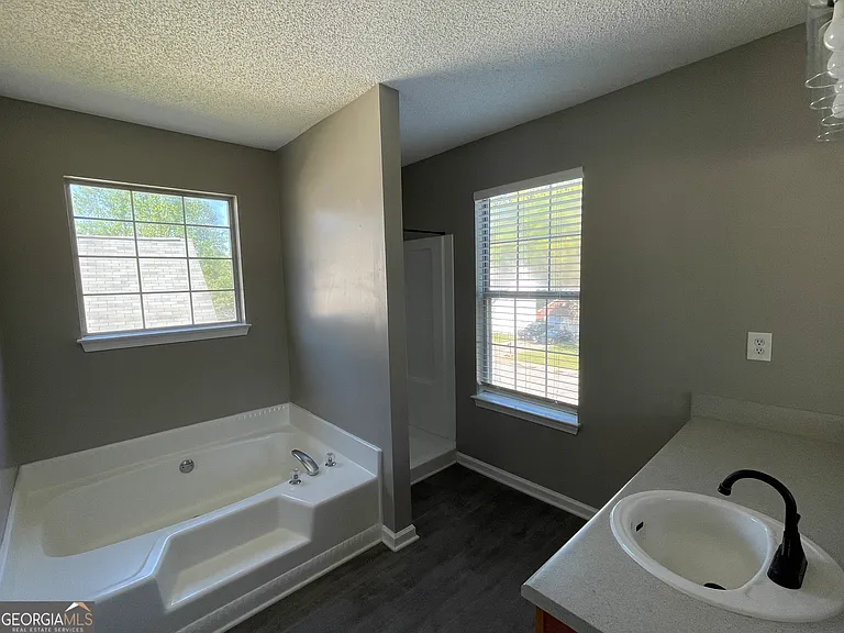 7177 Hazelwood Dr — Photo 13