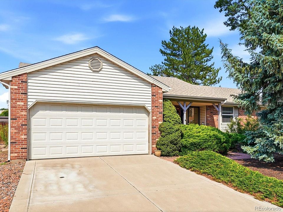 1st image of 8220 Hoyt Way