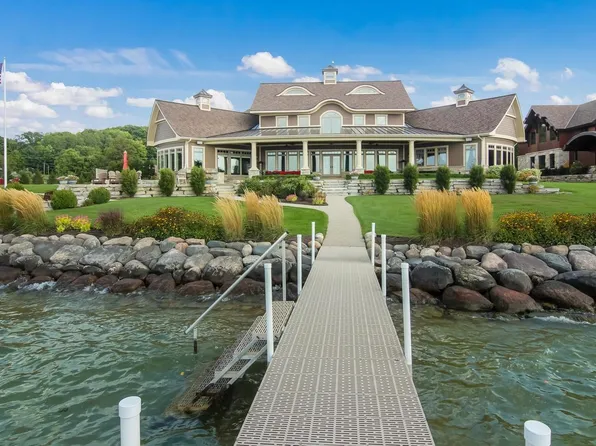 11328 SE Torch Lake Dr, Alden, MI 49612