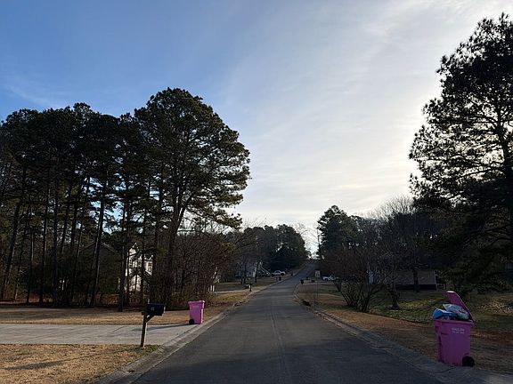 5th image of 126 Single Tree Dr SE