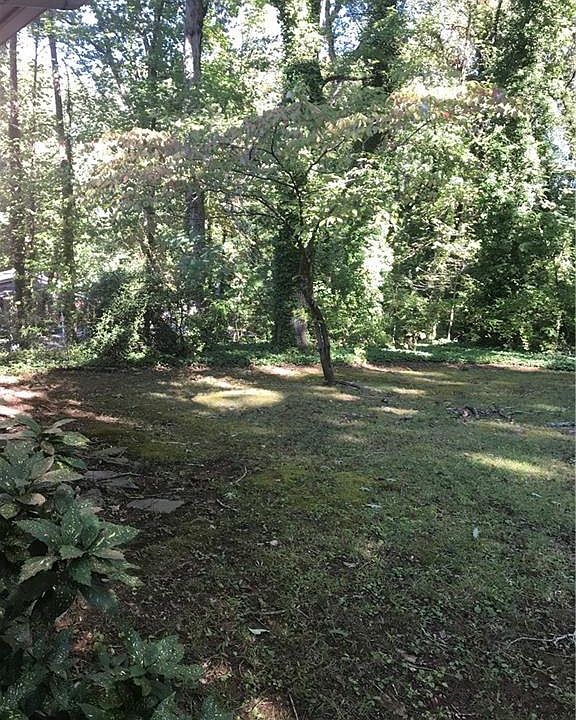 2nd image of 1282 Centra Villa Dr SW