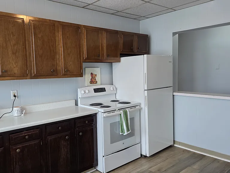 98 Wood St #3 — Photo 21