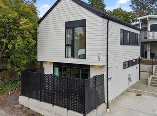 7507 Latona Avenue NE, Seattle, WA 98115