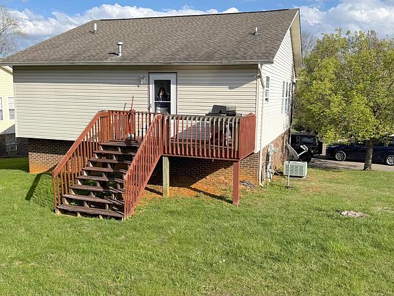 3rd image of 2912 Antioch Rd