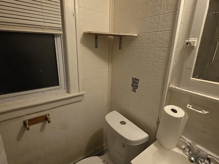 2310 Pasadena St #1-L — Photo 8
