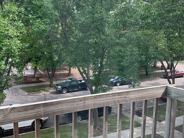 Gatewood Apartments — Photo 41